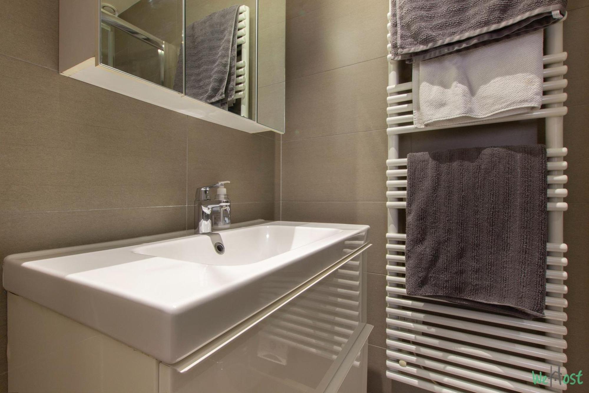 Faubourg Montmartre - Ci - Joli Parisien Pour 2 Personnes 9eme Appartamento