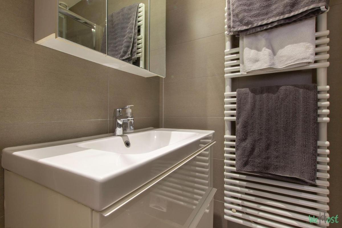 Appartamento Faubourg Montmartre - Ci - Joli Parisien Pour 2 Personnes 9eme Parigi